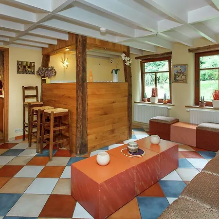Cozy In Hubermont Near Town Center