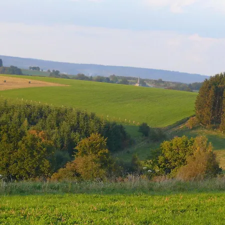 Cozy In Hubermont Near Town Center Dom wakacyjny